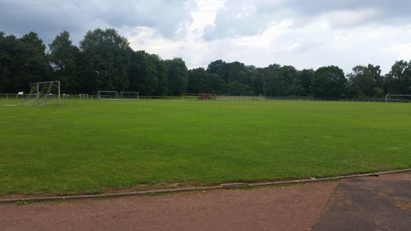 Lufthansa-Sportplatz - Hamburg-Groß Borstel