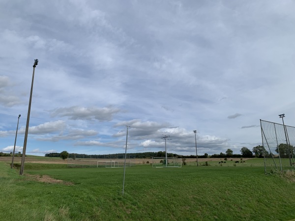 Sportgelände auf der Au Platz 2 - Schwandorf-Haselbach