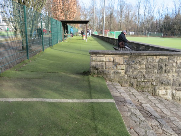 Volksparkstadion Nebenplatz 3 - Berlin-Mariendorf