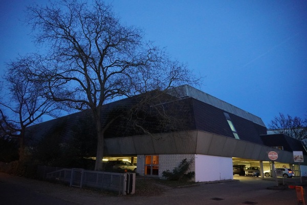 Sporthalle der Carl-Hahn-Schule - Wolfsburg