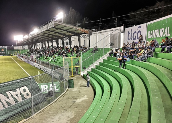 Estadio Municipal Pensativo - Antigua