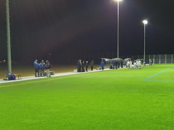 Sportpark am Karlsfeld Platz 3 - Karlsfeld