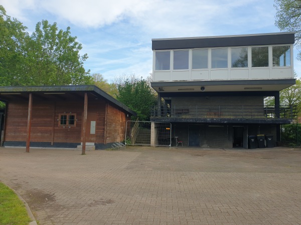 Bezirkssportanlage An der Erfthalle - Grevenbroich-Frimmersdorf