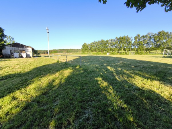 Sportplatz Kaltenholzhausen - Kaltenholzhausen