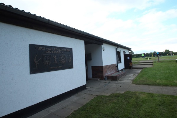 Sportplatz am Bürgerhaus - Liebenau/Hessen-Ersen