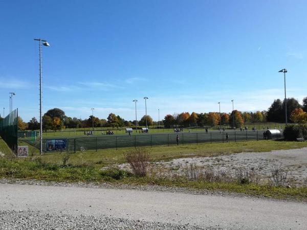 Sportzentrum Taufkirchen Platz 2 - Taufkirchen bei München