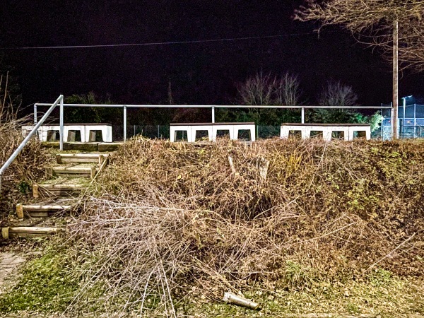 Sportplatz Am Krausacker - Troisdorf-Bergheim
