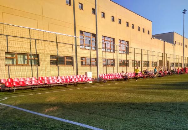 Vilniaus Fabijoniskiu Vidurines Mokyklos Stadionas - Vilnius