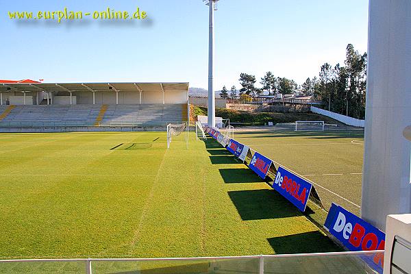 Estádio Comendador Joaquim de Almeida Freitas - Moreira de Cónegos