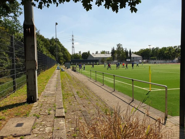 Sportplatz Freiheitshagen - Düsseldorf-Angermund