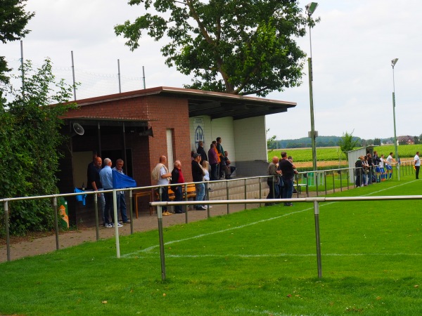 Sportplatz Völlinghausen - Erwitte-Völlinghausen