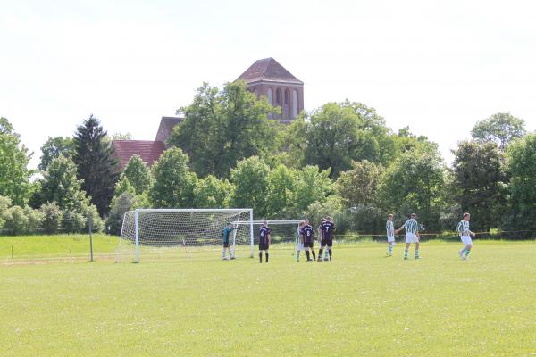 Sportplatz Schwinkendorf - Moltzow-Schwinkendorf