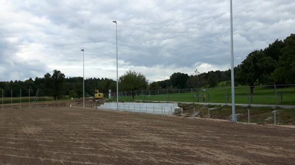Sportplatz Kleinzelg - Tägerig