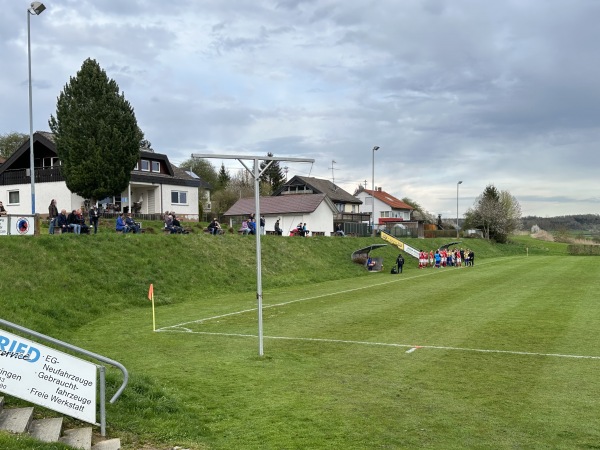 Sportplatz Höfwiesen  - Meßkirch-Menningen