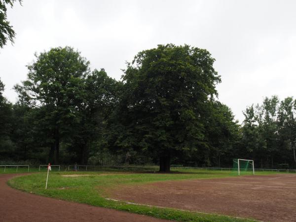 Sportplatz Kaiserhöhe - Wuppertal-Brill