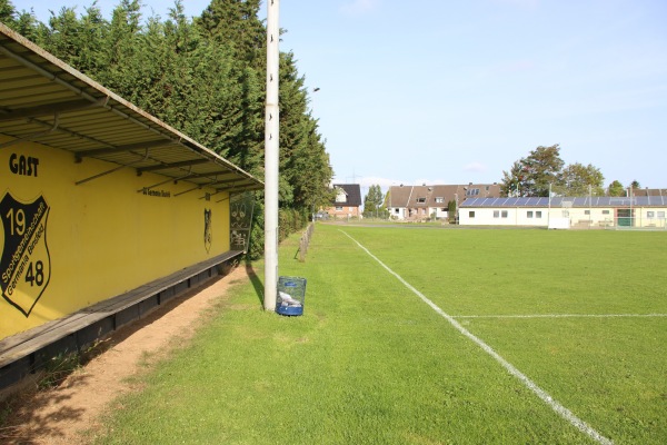Franz-Fischer-Stadion - Nörvenich-Binsfeld