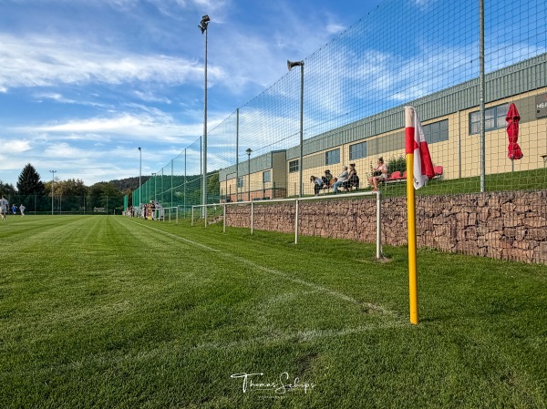 Sportplatz an der Hörselberghalle - Wutha-Farnroda