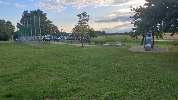 Sportanlage Heuberg - Hilpoltstein-Heuberg