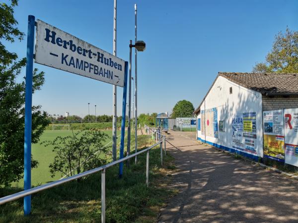 Herbert-Huben-Kampfbahn - Duisburg-Mündelheim