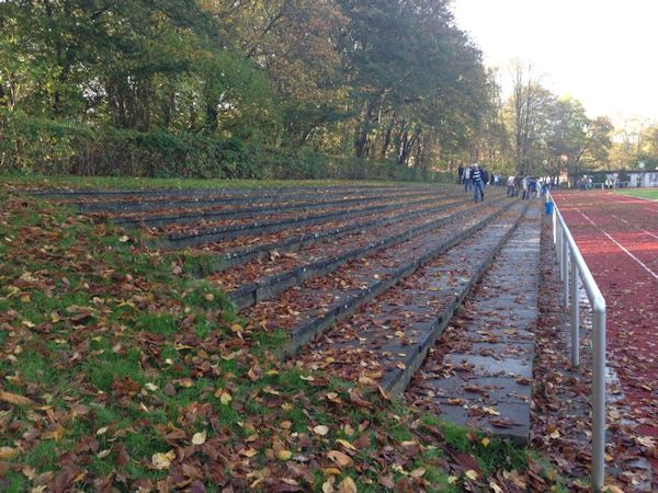 Sportplatz unterer Radsredder - Kiel-Ellerbek