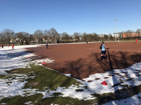 Bezirkssportanlage Freimann Platz 2 - München-Freimann