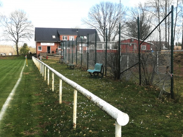 Sportplatz an der Mühle - Hamwarde