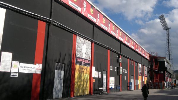 Eskişehir Atatürk Stadyumu - Eskişehir