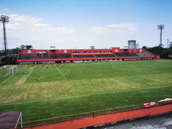 Estádio Giulite Coutinho - Mesquita, RJ