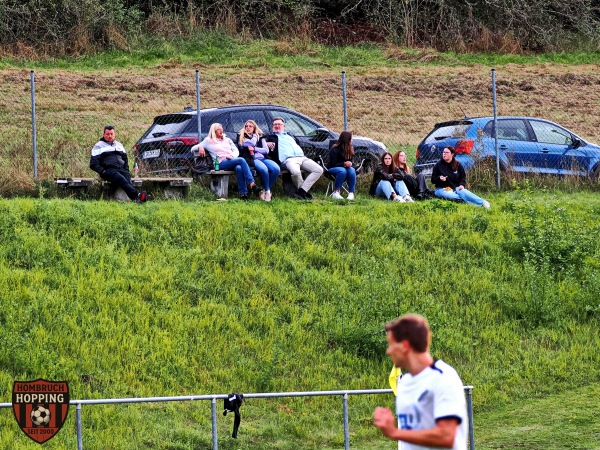 Edelweiß-Sportanlage - Breitscheid/Hessen-Medenbach