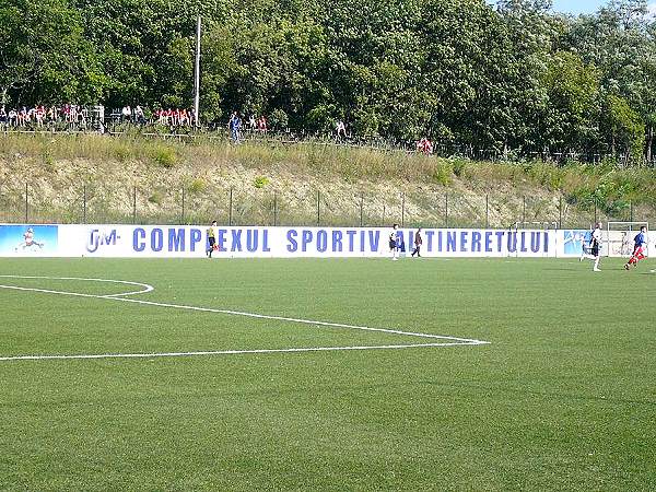 Complexului Sportiv al Tineretului Teren artificial - Chişinău