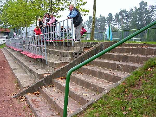 Deutschherrnhof-Stadion - Kaiserslautern-Hohenecken