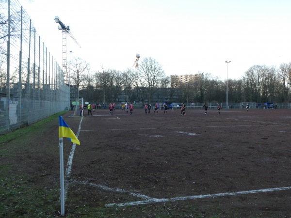 Sportplatz Subbelrather Straße - Köln-Ehrenfeld