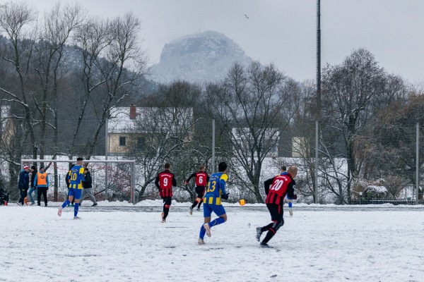 Sportplatz an der Carolabrücke - Rathmannsdorf