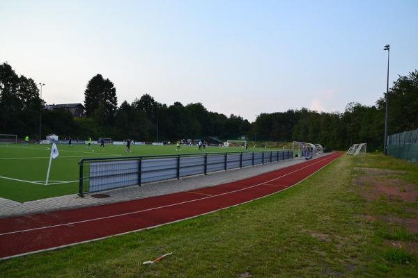 Straußenfarm Stadion - Wermelskirchen-Dabringhausen