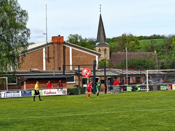 Sportplatz Am Kleeberg - Tecklenburg-Brochterbeck