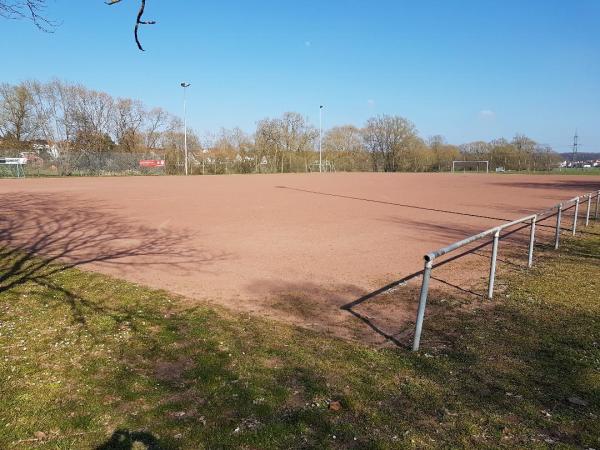 Sportplatz Salzböden - Lollar-Salzböden