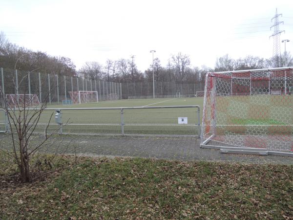Sportplatz Borngrabenschule - Rüsselsheim/Main-Haßloch