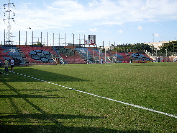 Shkhunat Hatikva Stadium - Tel Aviv