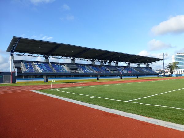 Estadio Armando Dely Valdés - Colón