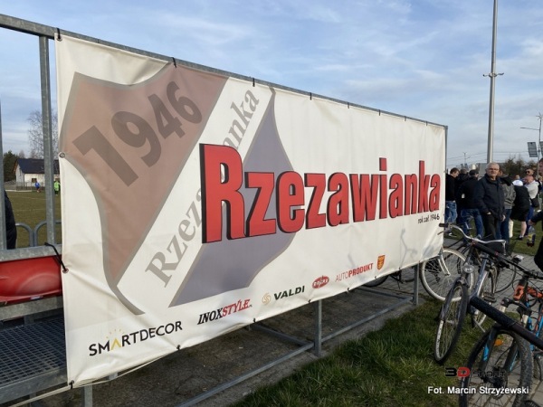 Boisko w Rzezavie - Rzezawa