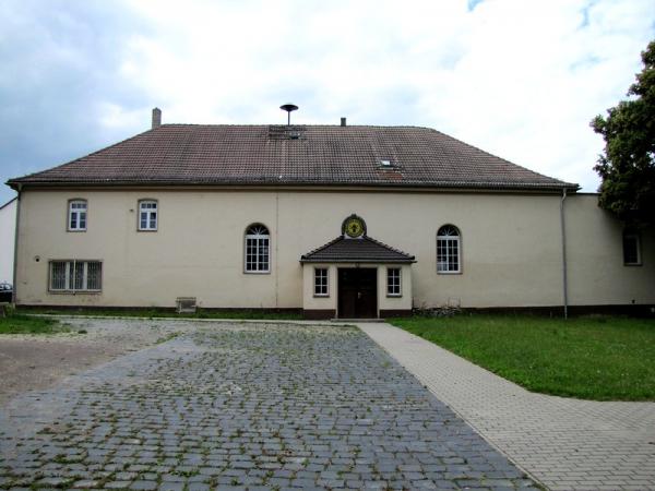Sportplatz Stößen - Stößen