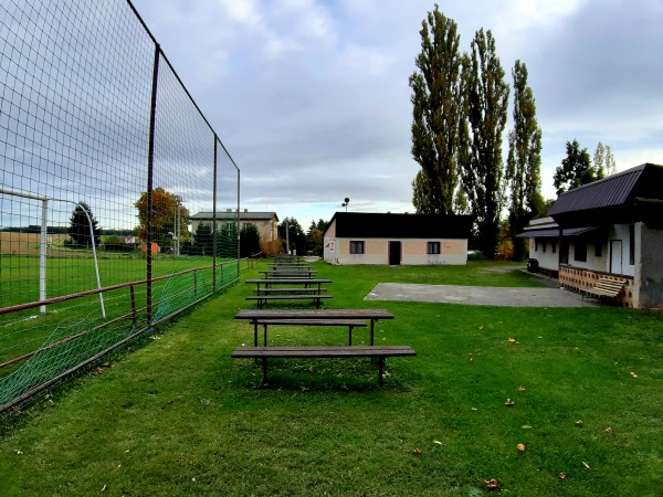 Fotbalové hřiště Hunčice - Líšťany-Hunčice