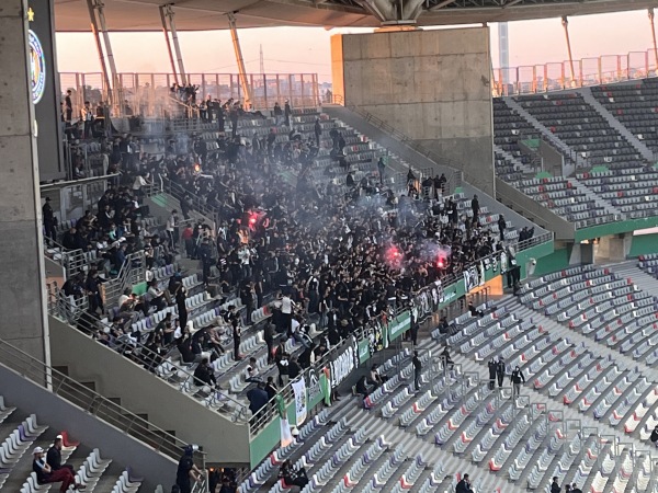 Stade de Nelson Mandela - Baraki