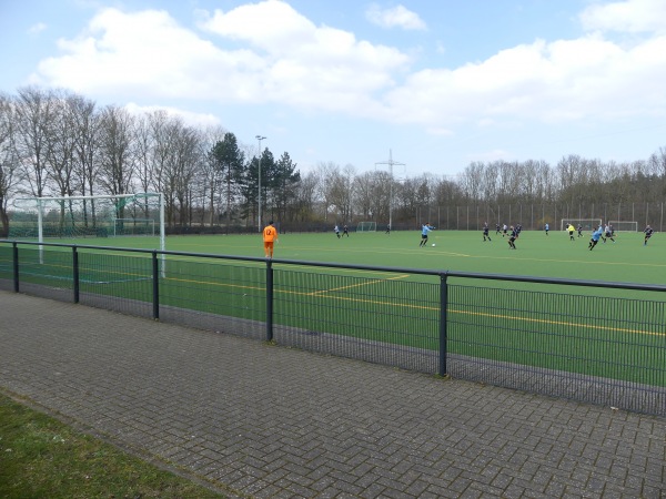 Bezirkssportanlage Chorweiler Platz 2 - Köln-Chorweiler