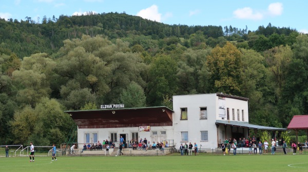 Futbalový štadion Povina - Povina