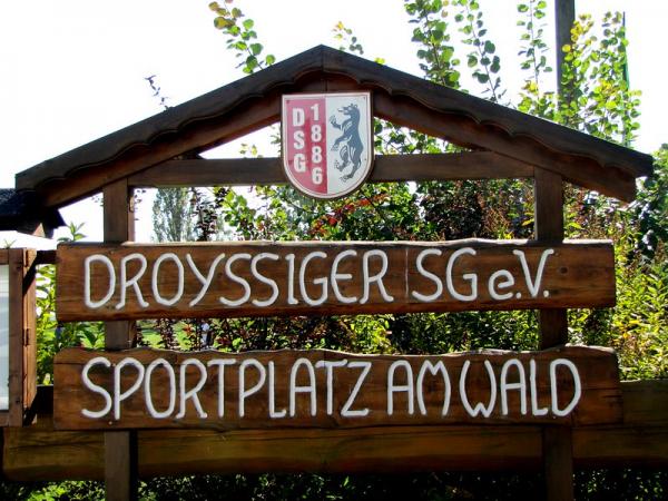 Sportplatz am Wald - Droyßig