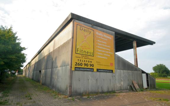 Oststadtstadion der Bezirkssportanlage Bothfeld - Hannover-Bothfeld