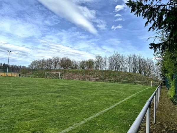 Sportplatz Auf´m Berg - Schmallenberg-Bracht