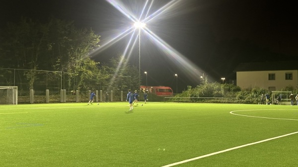 Eichwaldstadion Nebenplatz - Nidderau-Eichen