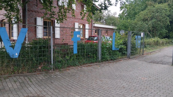 Sportanlage Eichenallee B-Platz - Kellinghusen